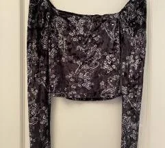 Bershka crop bluza od plisa