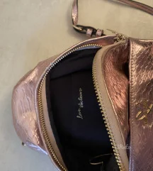 Victotia’s Secret metalik prljavo roze ranac