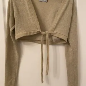 Blondy zlatni bolero