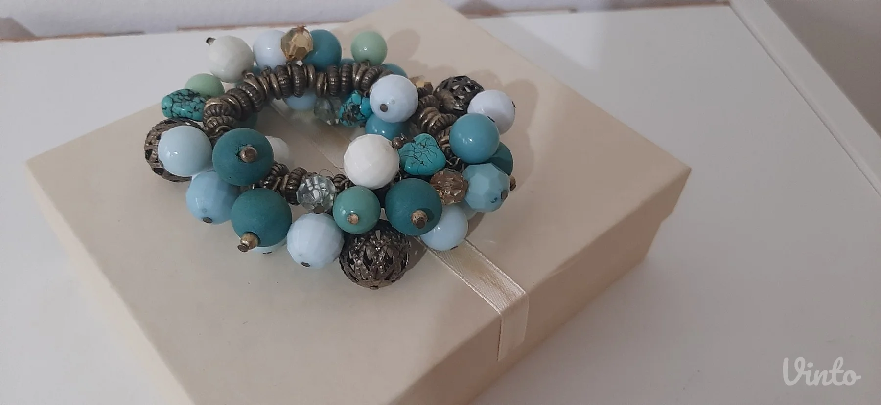 Narukvica blue love prelepa