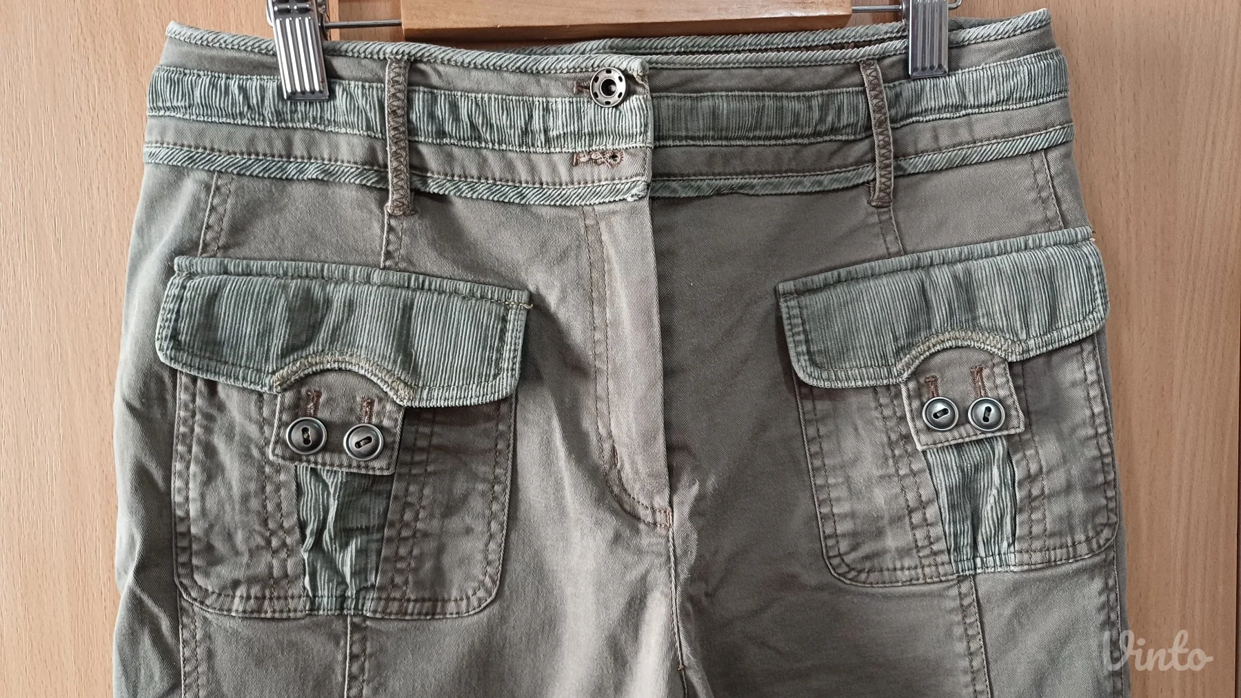 Bermude neobični detalji - dzepovi