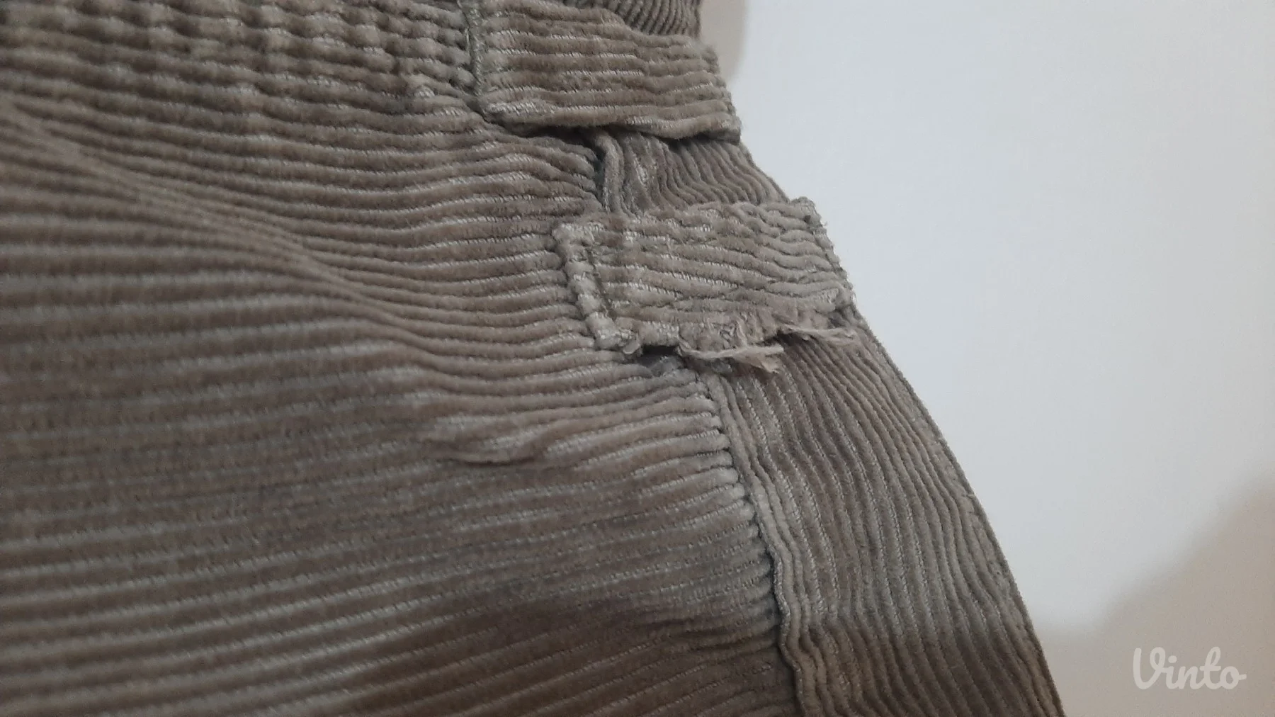 Beast 90 vintage somotska jakna 90s vibes