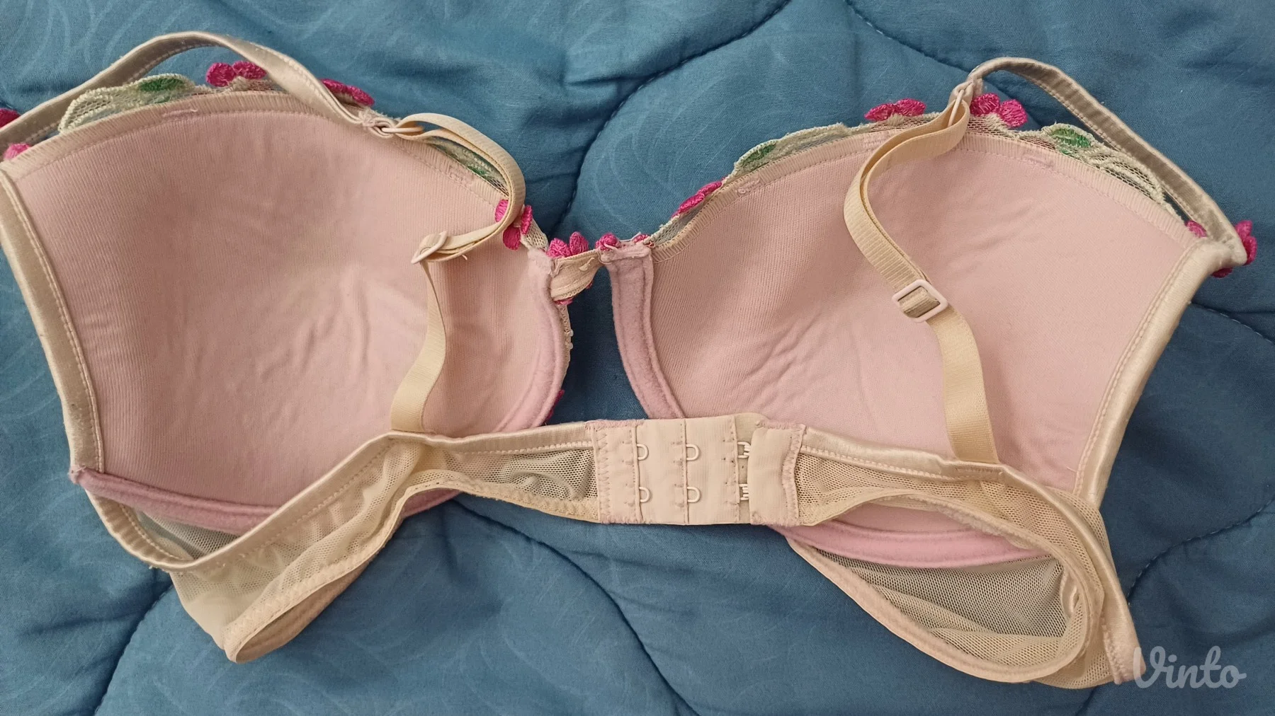 Lilly Italy brushalter divan dezen