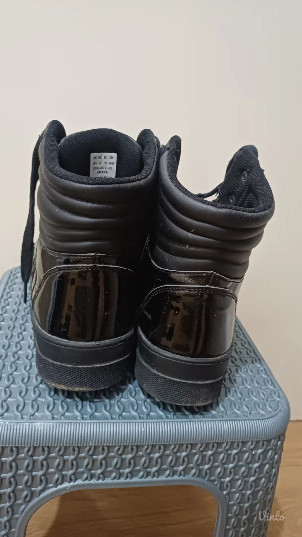 Sergio Tacchini „Amara“ čizmice br.39- ug 26 cm