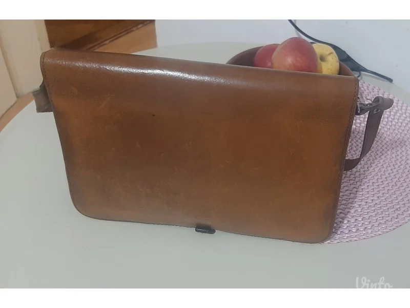 Kožna vintage torba
