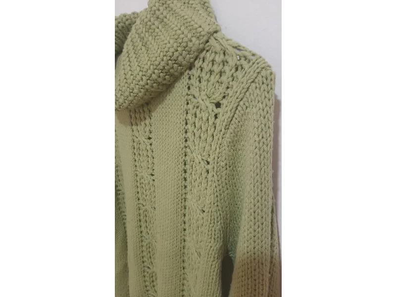 Rolka zvonasti rukavi