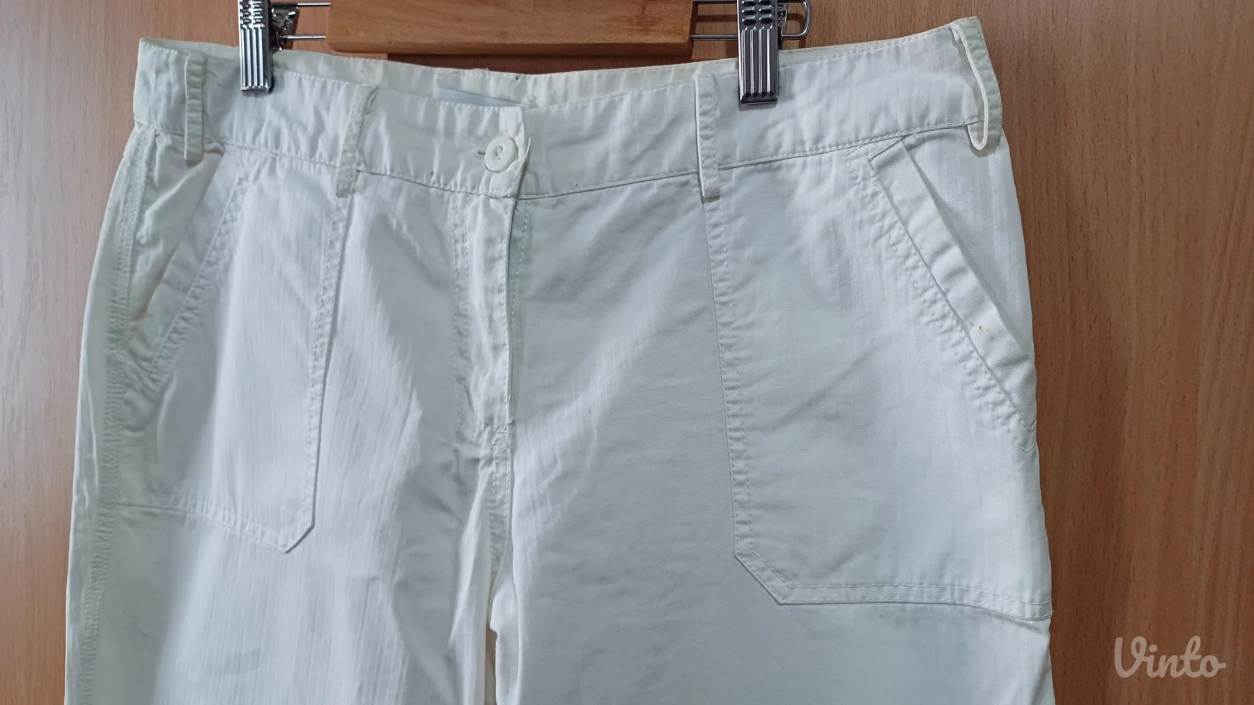 Velon bele široke pantalone sa džepovima