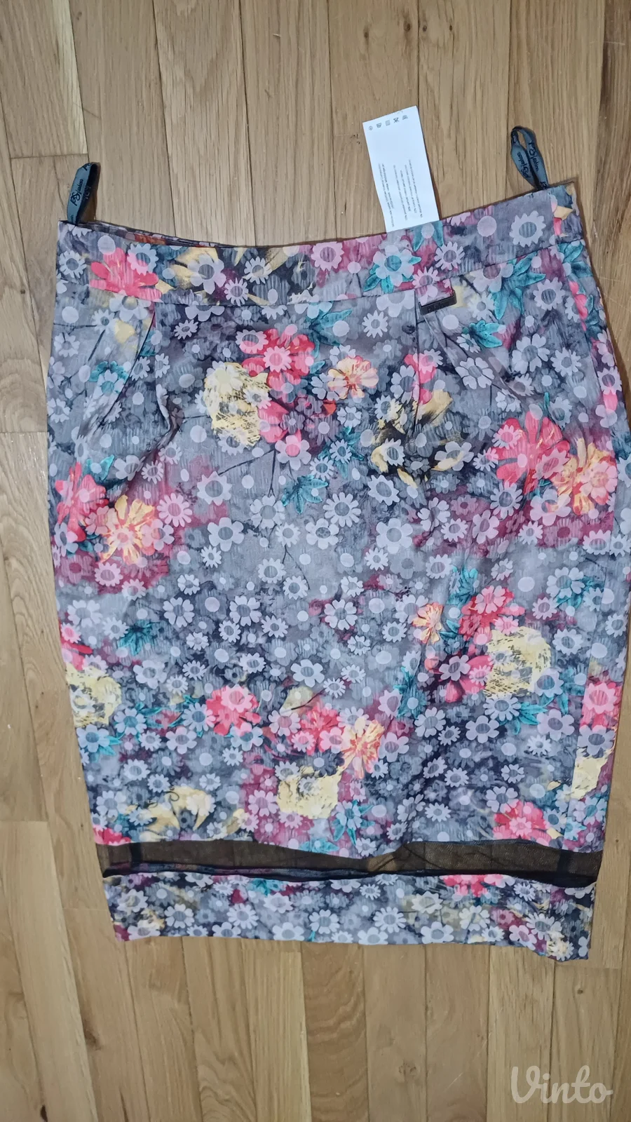 NOVA P.S. Fashion ,prelep dezen