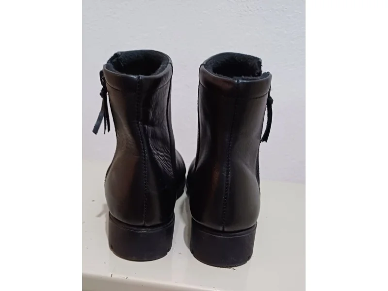 Medicus nove kožne gležnjače