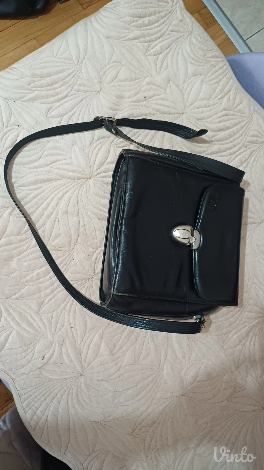 MONA Vintage kožna torba – bezvremenski klasik