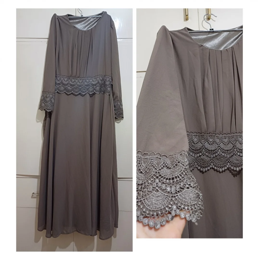 Nova duga haljina sa vezom