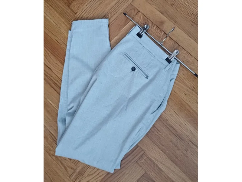Zara muške pantalone
