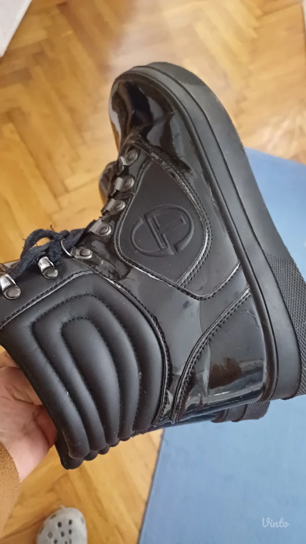 Sergio Tacchini „Amara“ čizmice br.39- ug 26 cm