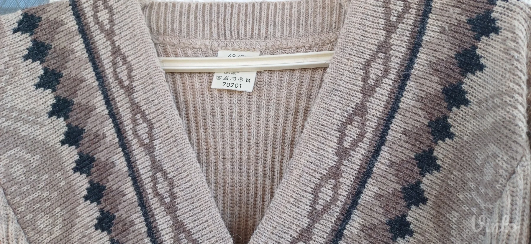 Vintage ( vuna) dzemper- novo,može unisex