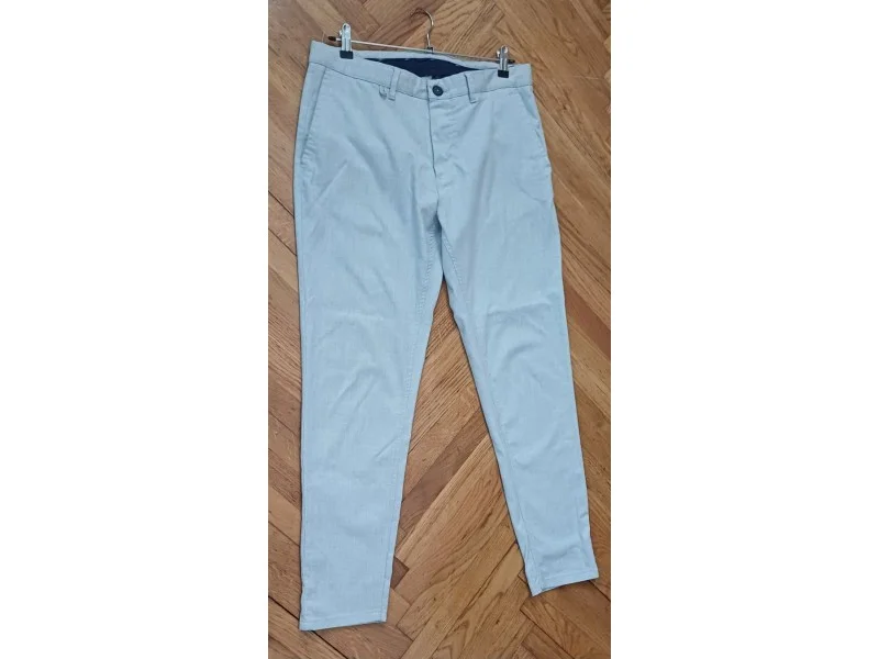 Zara muške pantalone