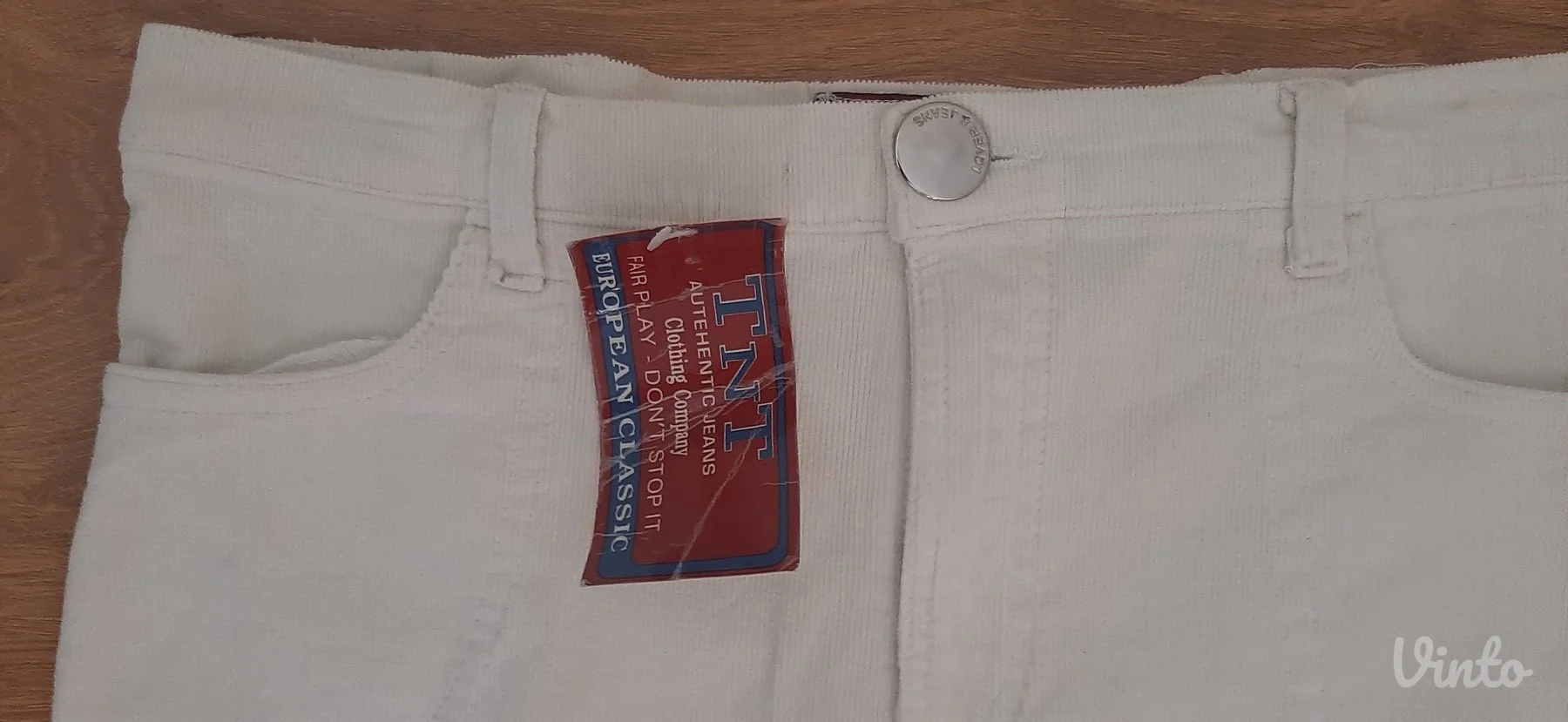 Nova somotska suknja