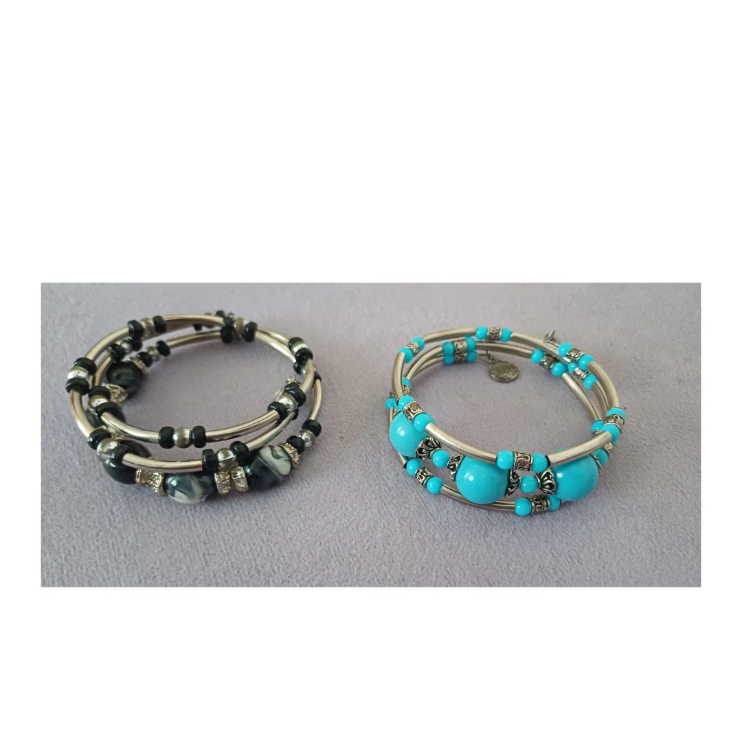 Dve predivne spiralne narukvice