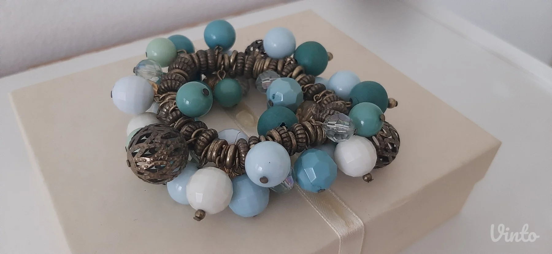 Narukvica blue love prelepa