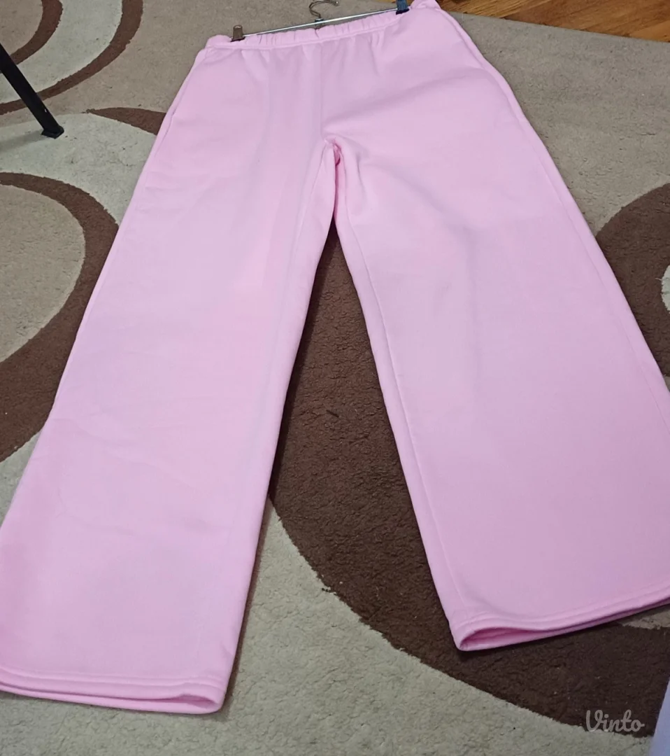 Nova Shein wide leg trenerka ,deblja