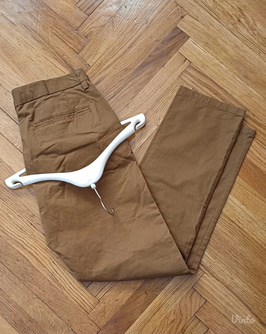 Nove  Primark pantalone