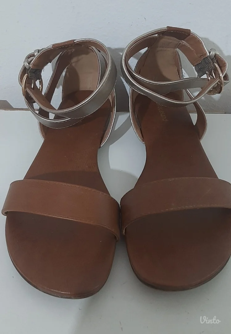 Kao nove Graceland sandale