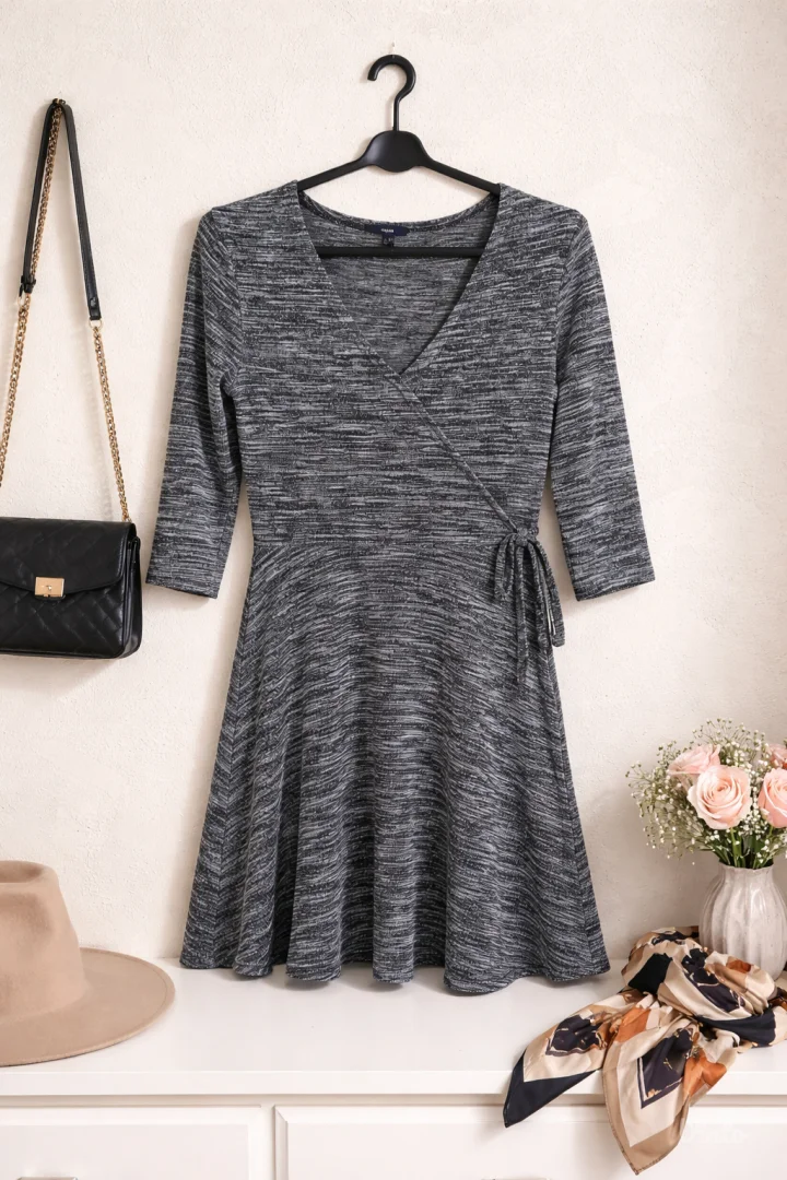 KIABI haljina – L veličina (EU 42–44)