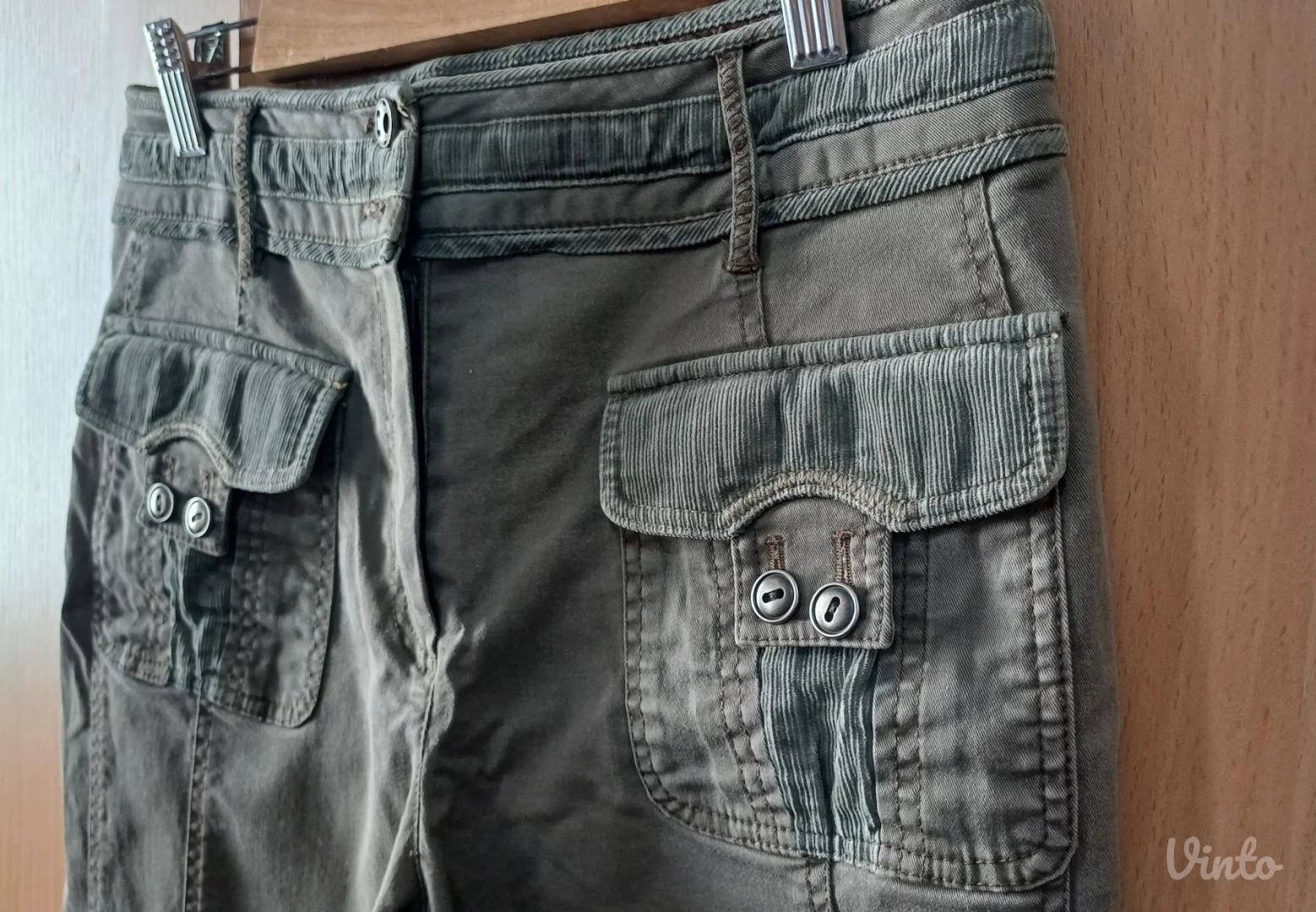 Bermude neobični detalji - dzepovi