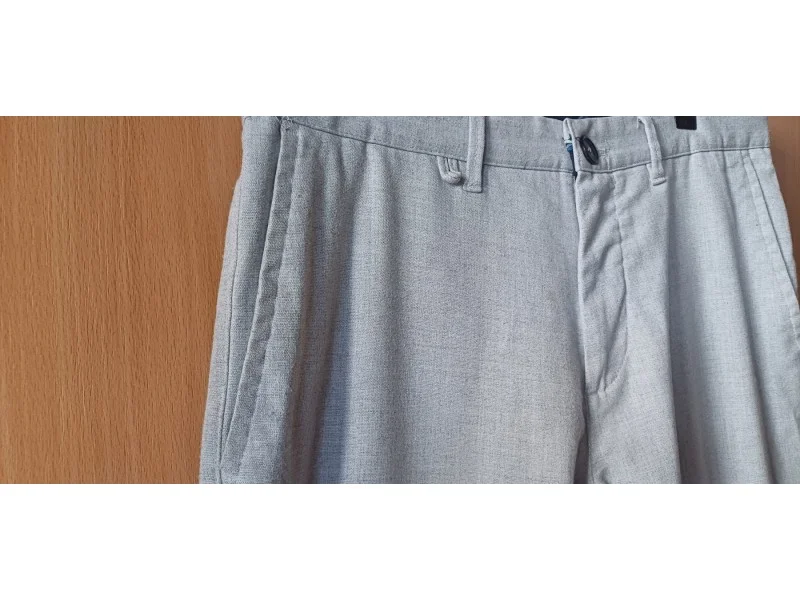 Zara muške pantalone