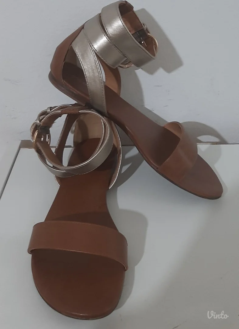 Kao nove Graceland sandale