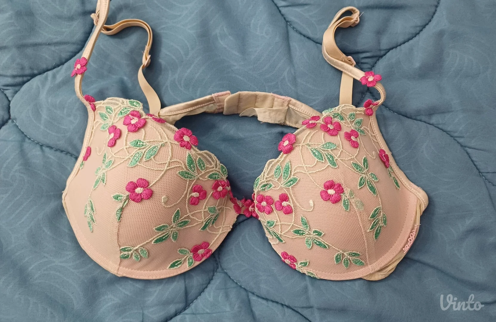 Lilly Italy brushalter divan dezen