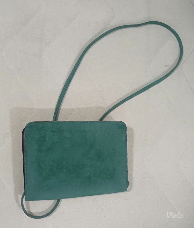 Vintage zelena torbica od antilopa sa metalnom Prym kopčom