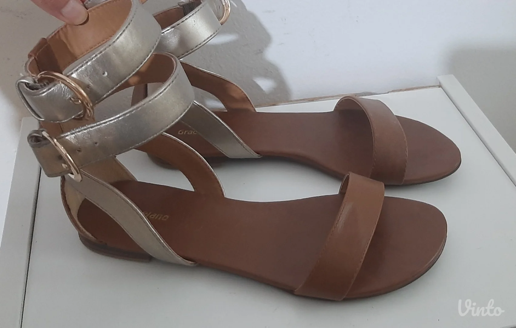 Kao nove Graceland sandale