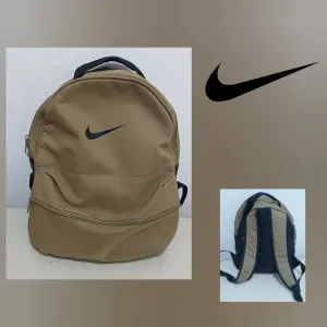Dostupan Nike Vintage Backpack
