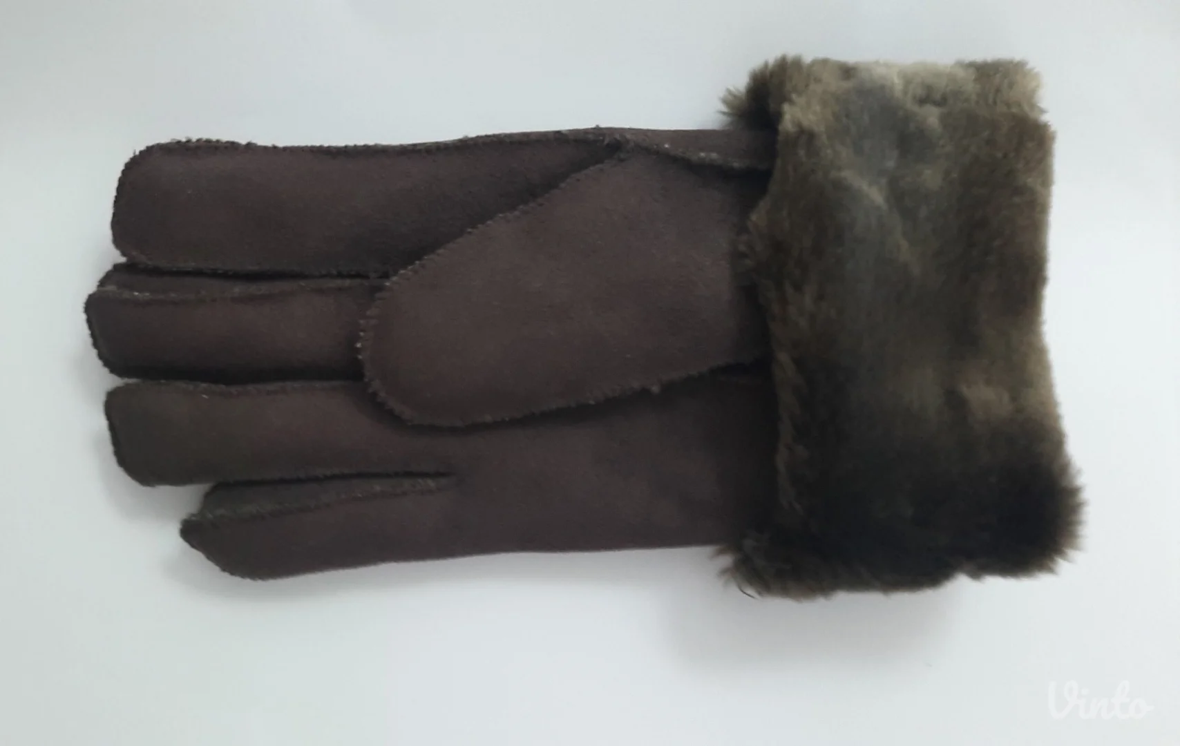 Postavljene kožne rukavice