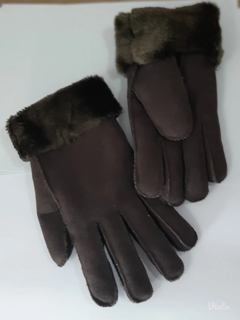 Postavljene kožne rukavice