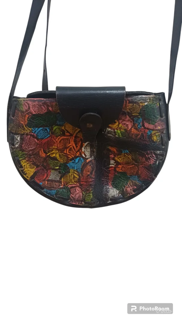 Vintage unikatna kožna torba- žig umetnika