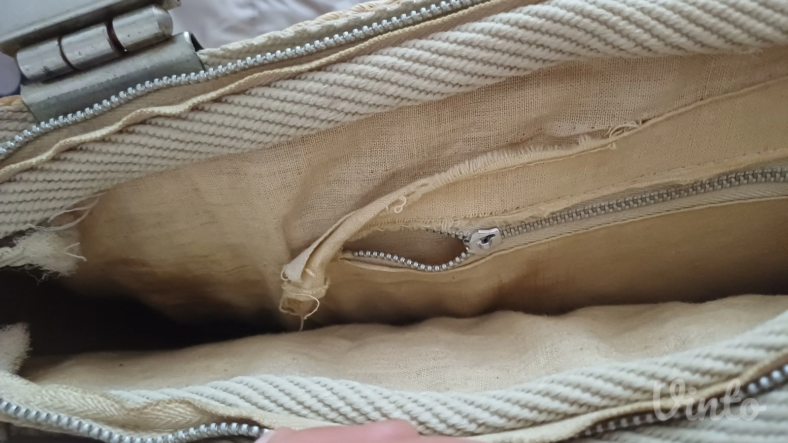 Prelepa vintage pletena torba,Bakalit ručke