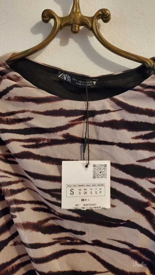 ZARA HALJINA NOVA SA ETIKETOM S