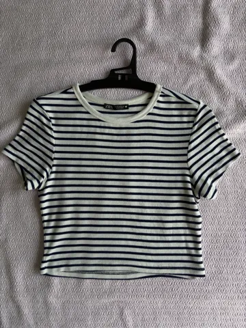 Zara crop majica
