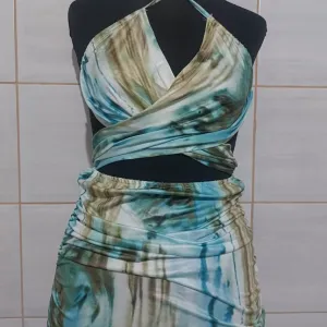 Shein haljina za posebne prilike