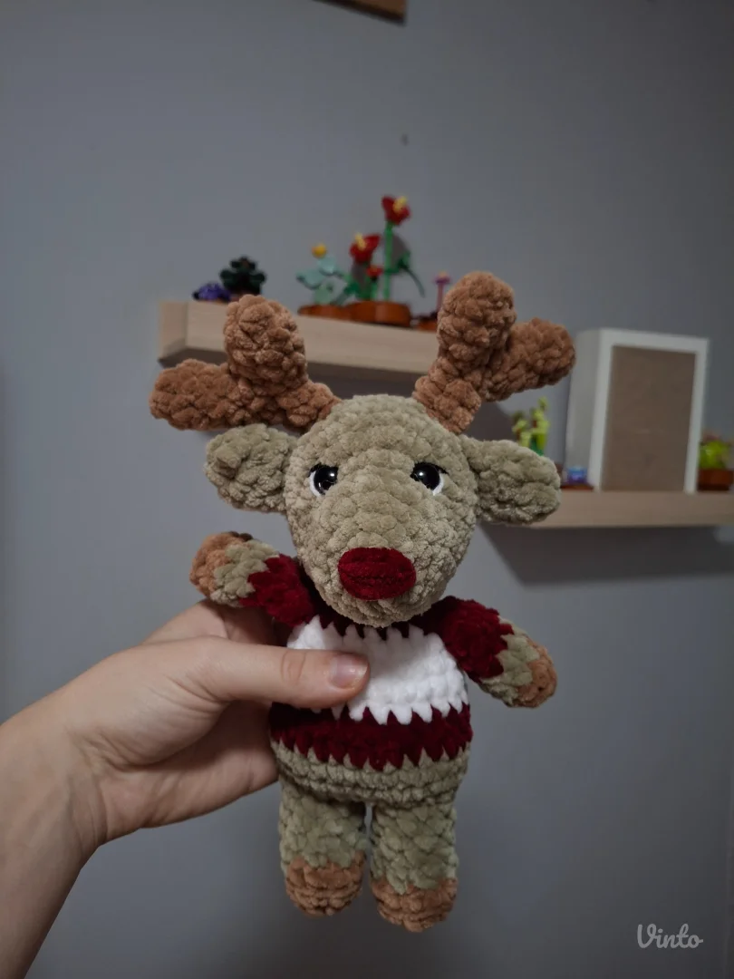 Ručno heklani irvas