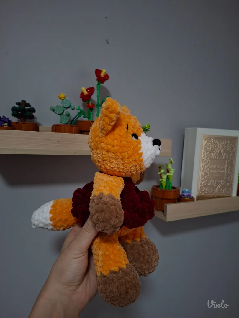 Ručno heklana lisica