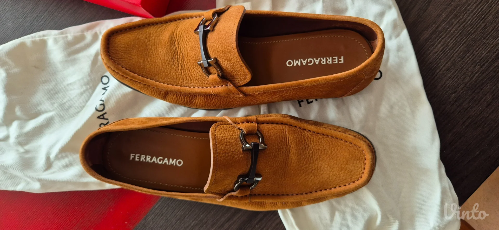 Ferragamo cipele