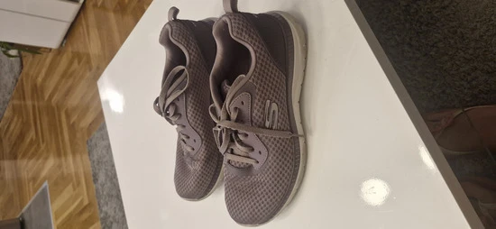 Skechers patike - broj 37