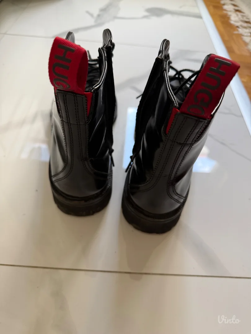 Boss čizme 46