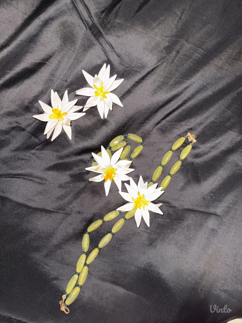 Zara nakit, minđuše, ogrlica i narukvica, cvet