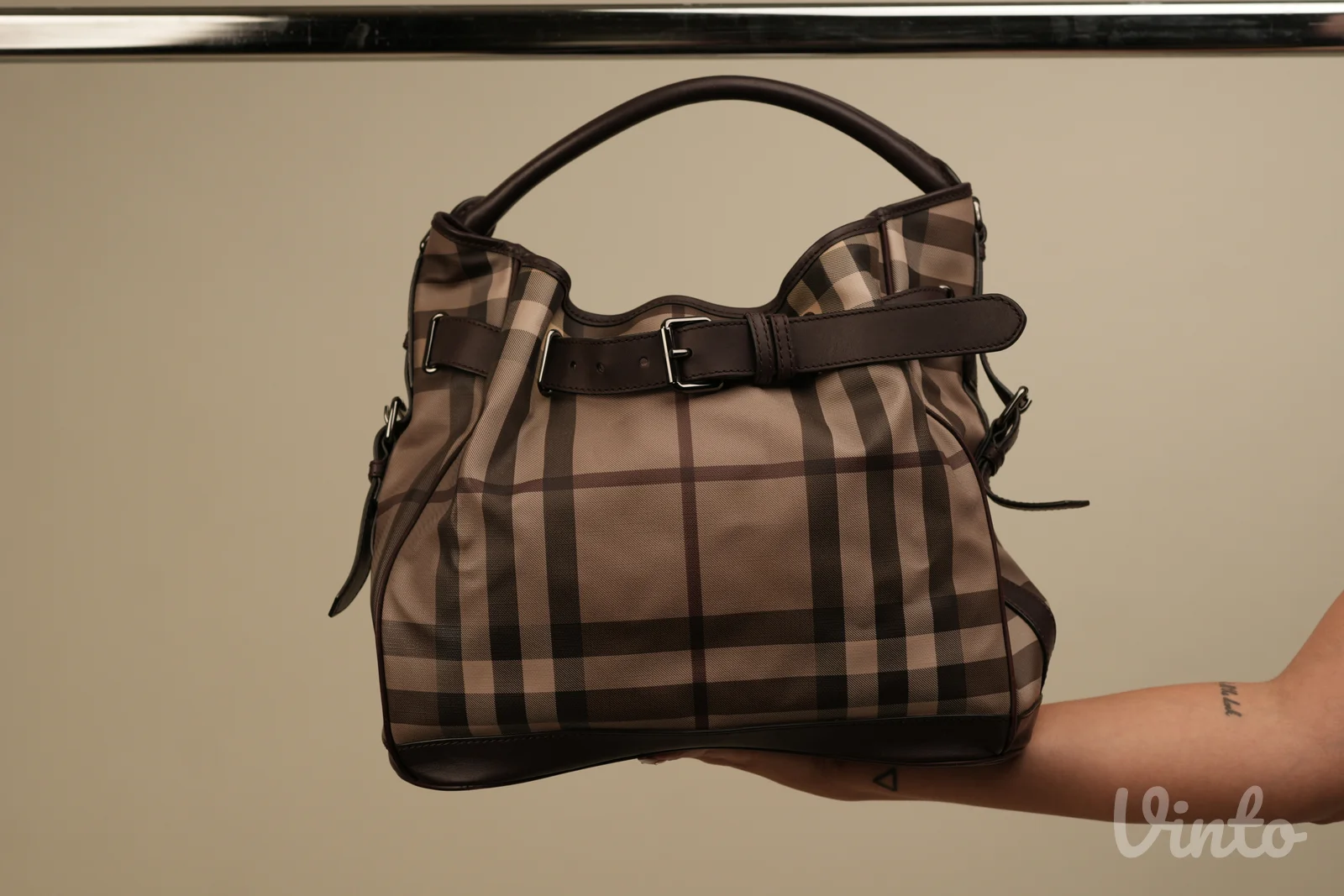 Burberry Medium Walden Belted Hobo luksuzna torba