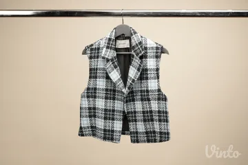 Stradivarius prsluk S