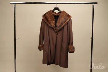 Vintage oversize mantil / kaput sa krznom vizona (mink)