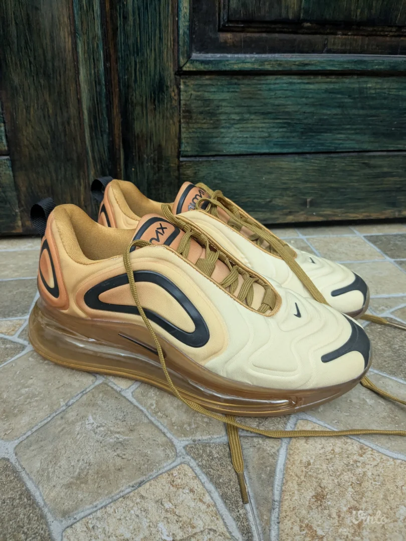Nike Air Max 720